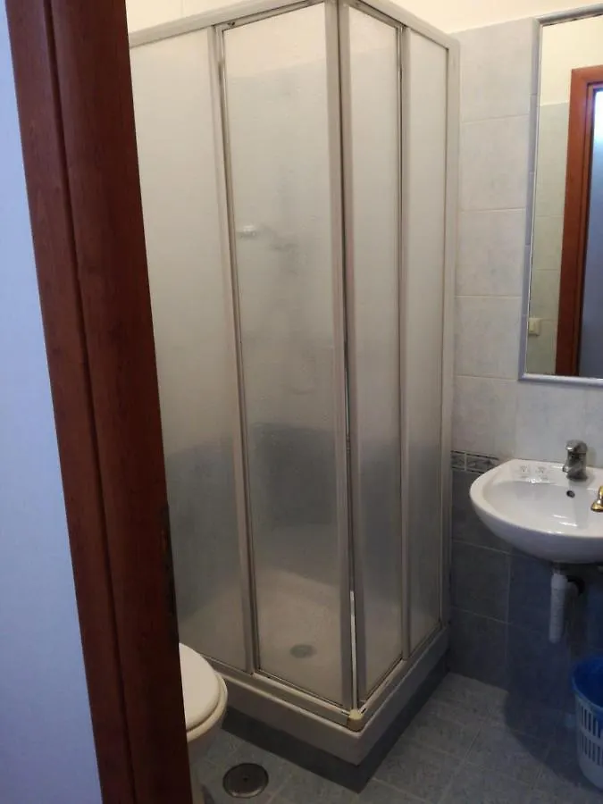 Roma Termini Tina Ya B&B