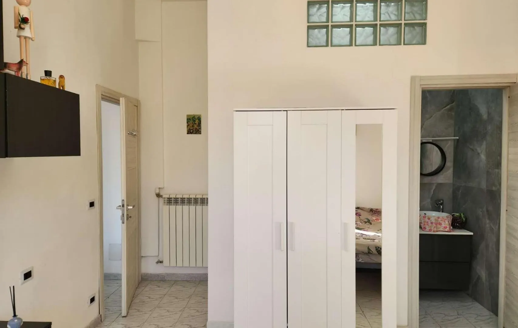 Roma Termini Tina Ya B&B ベッド・アンド・ブレックファスト ローマ